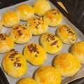 Cooksnap dari Stephanie Susilo untuk resep Roti Manis NCC empukk,resep dasar,1 resep bisa u/ macem2 roti+isian ^.^ 