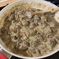 Enikő Péterfia Cooksnap-ja, amikor elkészítette a(z) Bazsalikomos húsgolyó gombamártással receptet.