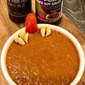 Madhu Walter का कुकस्नैप जब उन्होंने मोमो चटनी(Momos chutney recipe in Hindi) बनाया था।