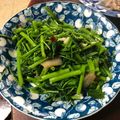 Lin Shu Jhen 的 蒜炒空心菜 cooksnap