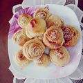 کوک اسنپ Parinazz بعد از امتحان کردن نان رولی دارچینی با کرم پنیری.