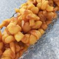 کوک اسنپ خانم حافظی بعد از امتحان کردن شیرینی گره ای.