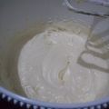 Cooksnap dari Annis R M L untuk resep Cheesecream Frosting ga bikin eneg 👍