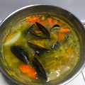 El cooksnap de yenit julia tajiri cuando hizo Sopa de viernes o choros.