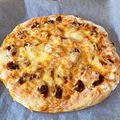 Petra Kuti Cooksnap-ja, amikor elkészítette a(z) Parasztos pizza 🧄🧅🥓🌶🍕🍕 receptet.