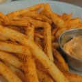 Veena Gupta का कुकस्नैप जब उन्होंने फ्रेंच फ्राइज़ (French Fries recipe in hindi) बनाया था।