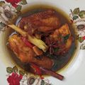 Cooksnap ohmydib semasa beliau membuat Ayam masak kicap simple.