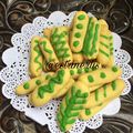 Cooksnap dari Estrin untuk resep Lidah Kucing Daun (metode kocok 1 wadah) renyah + tips