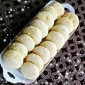 کوک اسنپ وستا بعد از امتحان کردن کلوچه کنجدی نرم.