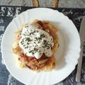 Gulyás Krisztina Cooksnap-ja, amikor elkészítette a(z) Sült csirkecomb,  savanyúkáposzta ágyon receptet.