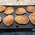 MChaz41's cooksnap of when they made Dad's Famous Buttermilk Pancakes.
