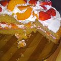 Nonkonzo Makhoba's cooksnap of when they made Victoria Sponge Cake with Creme Fraiche and Fruit Topping.