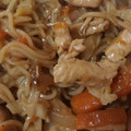 El cooksnap de Miguel cuando hizo Chow mein de cerdo y verduras.