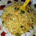 Sonali Banerjee's cooksnap of when they made এগ চাউমিন (egg chow mein recipe in Bengali).