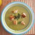 El cooksnap de Danieliz Caques Neira cuando hizo Crema de espárragos verdes.