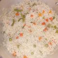 Cooksnap de Cris quando cozinhou Arroz seco de ervilha e cenoura.
