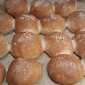 Cooksnap από Georgia Nikolaidou στη συνταγή Αφράτα ψωμάκια για ό,τι θέλετε
