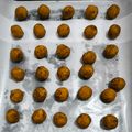 Cooksnap dari Khadijah F Mangolo untuk resep Palm Cheese Cookies