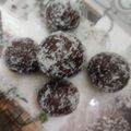 Smruti Shah's cooksnap of when they made ચોકલેટ બોલ્સ(Chocolate balls recipe in Gujarati).