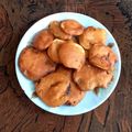 Kulsoom Bukhari's cooksnap of when they made Aloo k pakoray.