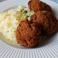 Mónika Gyurászné Cooksnap-ja, amikor elkészítette a(z) Egyszerű fasírt receptet.