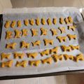 Nikoletta Kis-Kolenyák Cooksnap-ja, amikor elkészítette a(z) Répás-májkrémes kutyakeksz receptet.