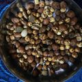 Rajeshwari Bhat's cooksnap of when they made Roasted groundnuts/ njugu karanga.