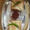 Shri Devi का कुकस्नैप जब उन्होंने आलूसैंडविच (Aloo Sandwiches recipe in hindi) बनाया था।