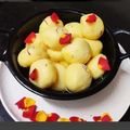 Anupama Keloji का कुकस्नैप जब उन्होंने स्पंजी केसर रसगुल्ले(Spongy Kesar Rasgulle recipe in hindi) बनाया था।