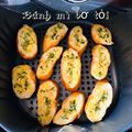 Cooksnap của Thượng Kim Ngân khi họ làm theo món Bánh mì bơ tỏi