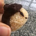 El cooksnap de geri : @geri.simon en Instagram cuando hizo Coquitos con chocolate y almendras fáciles y ricos sin horno.