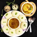 Preeti Sahil Gupta का कुकस्नैप जब उन्होंने सूजी इडली सांबर विथ नरियल की चटनी(Idli sambhar with nariyal chatni recipe in hindi) बनाया था।