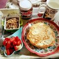 MrsRiasat Ali's cooksnap of when they made Fluffy Pancakes drizzled with honey.