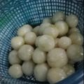 Cooksnap dari Elsa Febrianti untuk resep Cilok lembut kenyal isi abon dan keju takaran sendok