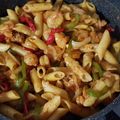 صورة من Ghania Alchamieh Issa، شاركها بعد تجربة وصفة معكرونة بالقريدس وصوص حلو وحار
