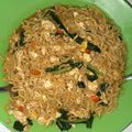 Cooksnap dari Elyya Nurul Maula untuk resep 28. Mie nyemek indomie goreng