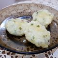 Cooksnap dari Anindya Prameswari untuk resep Cireng sederhana kenyal dan renyah.