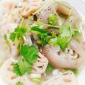 Cooksnap của Huyen le Tran khi họ làm theo món Canh gà hầm củ sen