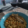 El cooksnap de Cassandra Montoya Camacho cuando hizo Garbanzos con costillas de cerdo.