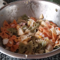El cooksnap de Mercedes Lancharro Ferrón cuando hizo Ensalada de pasta con pasas, manzana y curry.