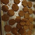 Cooksnap dari Erin Alidinata untuk resep 💢Easy Keto Peanut butter Cookies💢