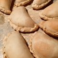El cooksnap de Ben Lúz cuando hizo Empanadas de pollo y salsa blanca.