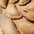 El cooksnap de Ben Lúz cuando hizo Empanadas de pollo y salsa blanca.