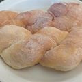 Cooksnap dari Tiyas untuk resep Donat Kepang - Autolysis