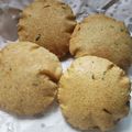Poonam Varshney का कुकस्नैप जब उन्होंने कुट्टू की पूरी (Kuttu ki puri recipe in Hindi) बनाया था।