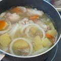 รูป Cooksnap ของ Deeraphat Yaipairot (potae') เมื่อเขาทำ ซุปปีกไก่มันฝรั่ง