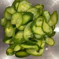 廖文仲 的 涼拌小黃瓜 cooksnap
