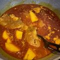 Cooksnap MocQue semasa beliau membuat Kari Kambing.