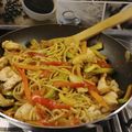 El cooksnap de Eliana Cardoso cuando hizo Wok de vegetales y pollo🍆.
