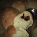 Cooksnap dari Anah Bundax Kembar untuk resep roti sobek coklat meler (rotinya soft banget)